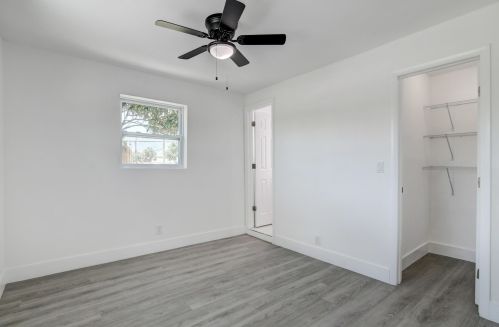 2180 Seacrest Blvd, Boynton Beach FL  33435-6785 exterior