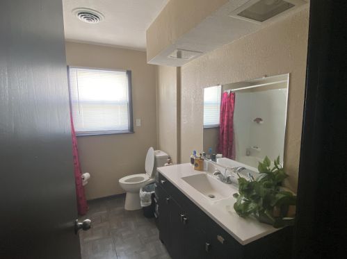 4300 91, Milwaukee WI 53222-1612 exterior