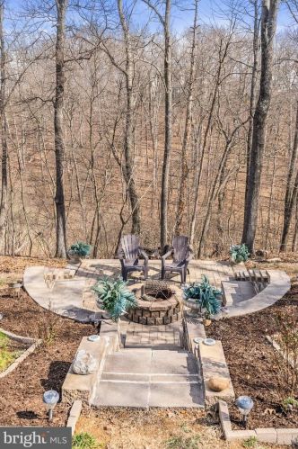 15 Lackawanna Ln, Falling Waters WV  25419-9402 exterior