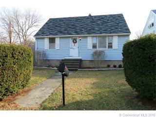 142 Oakleaf St, Bridgeport, CT 06606-1520