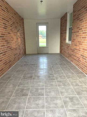 1021 White Hall Rd, Littlestown PA  17340-9654 exterior