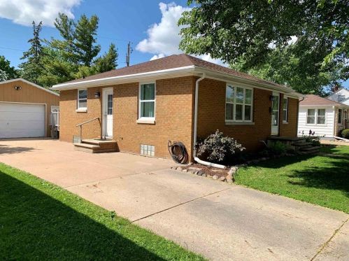 1024 Gross Ave, Green Bay, WI 54304-2554
