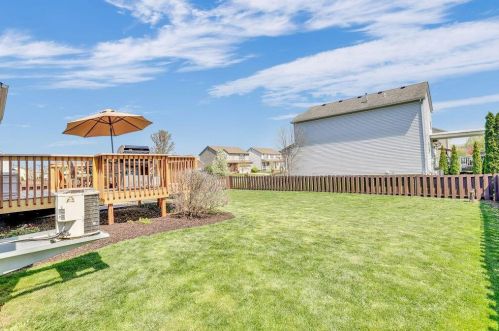 1565 Roscommon Dr, Pataskala OH  43062-7018 exterior