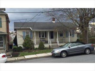 211 Washington Park, Nazareth, PA 18064-2642