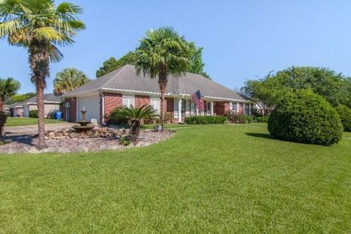 523 Meadow Ln, Foley, AL 36535-2511