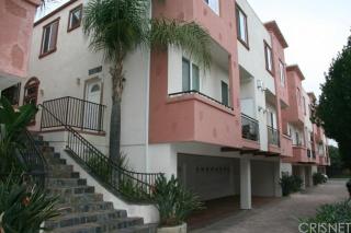10235 Independence Ave, Chatsworth CA  91311-3078 exterior