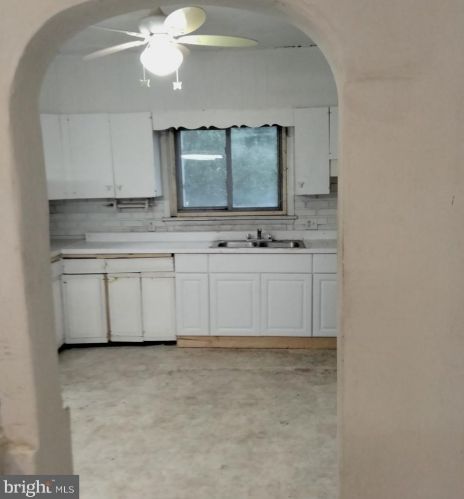 601 Harrison St, Primrose, PA 17901-1612