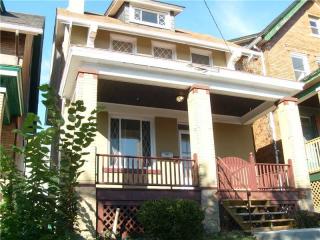34 Haberman Ave, Pittsburgh, PA 15211-2144