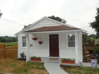 2359 Idle Hour Rd, Kingsport, TN 37660-2613
