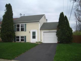 6000 Sunlawn Dr, Westerville, OH 43081-3826