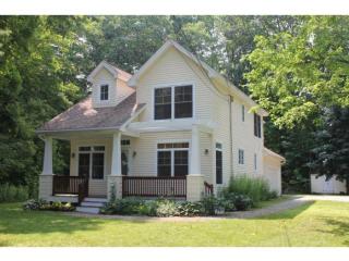 24 Dame Rd, Newmarket, NH 03857-1324