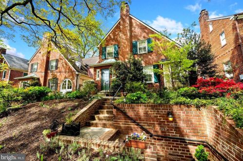 4708 46th St, Washington, DC 20016-4433