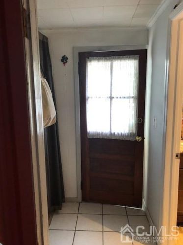 305 Oak Tree Ave, South Plainfield NJ  07080-4410 exterior