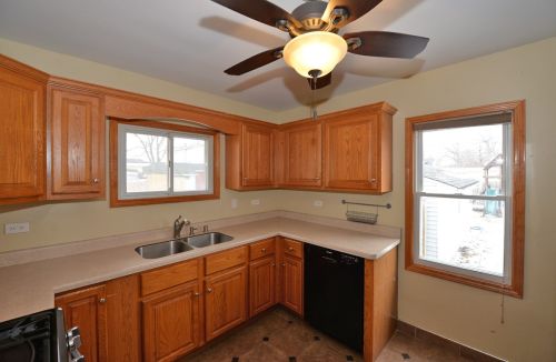 6224 34 Ave, Kenosha WI 53142-3320 exterior