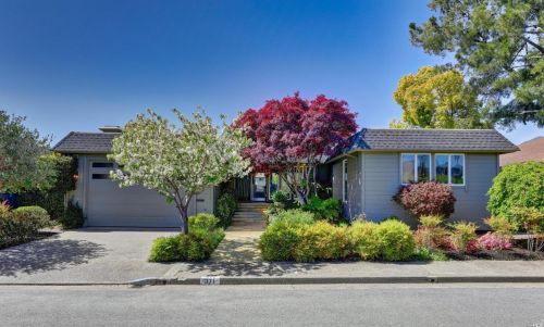371 Riviera Cir, Larkspur, CA 94939-1508