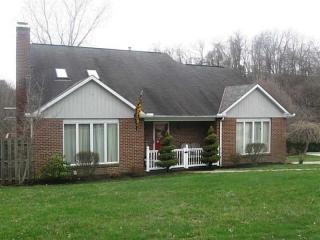 101 Grandwood Ct, Monroeville, PA 15146-4249