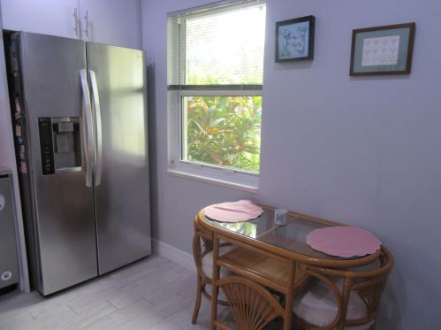 113 Lake Susan Dr, West Palm Beach, FL 33411-9253