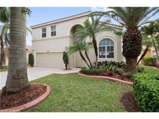 4962 166th Ave, Hollywood, FL 33027-4904