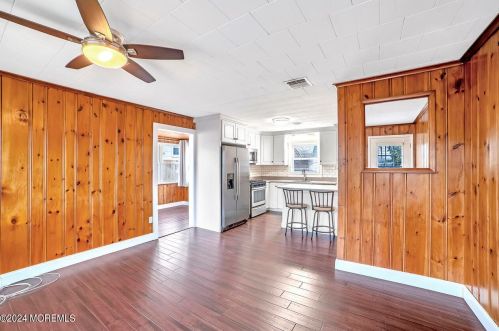 599 Parker Ave, Bricktown, NJ 08724-4852