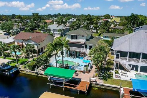 27260 Barbarosa St, Bonita Springs, FL 34135-4346