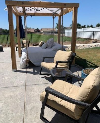 5425 Roselle Ave, Riverbank CA  95367 exterior