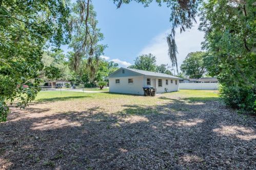 1700 Thor Ave, Apopka FL  32703-4740 exterior