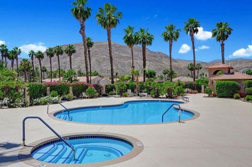 23 Florentina Dr, Rancho Mirage CA  92270-4804 exterior