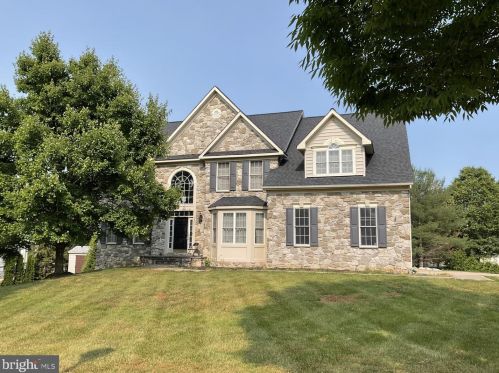 5203 Cornelias Prospect Dr, Bowie, MD 20720-3376