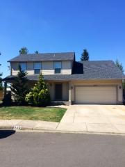 945 Highberger Loop, West Stayton, OR 97325-9490