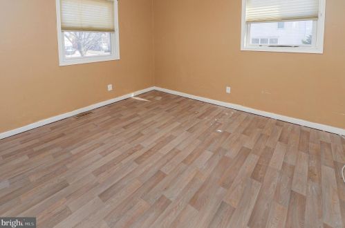 514 Asbury Ave, West Deptford NJ  08063-1230 exterior