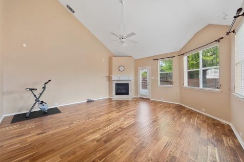 3009 Garden Ridge Ct, Plano, TX 75025-3976