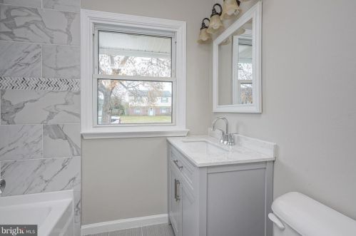 23 Brierdale Ln, Willingboro NJ  08046-1518 exterior