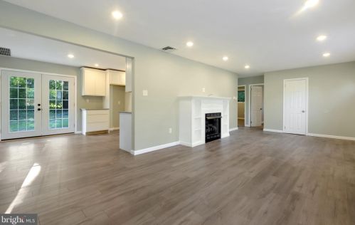 413 49th St, Camden NJ  08110-3910 exterior