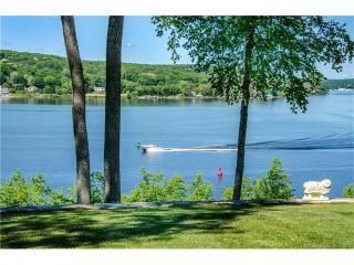 73 Joshua Ln, Lyme CT  06371-3117 exterior