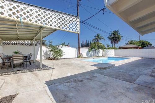 10141 Aldgate Ave, Garden Grove CA  92840-1007 exterior