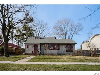 75 Downs Ave, Stamford, CT 06902-7802