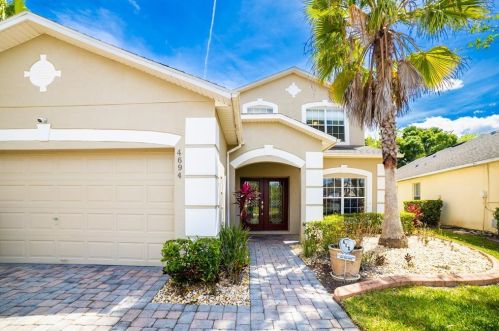4694 Cumbrian Lakes Dr, Kissimmee, FL 34746-6716