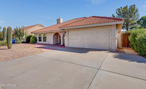 481 Oak St, Chandler, AZ 85226-3570