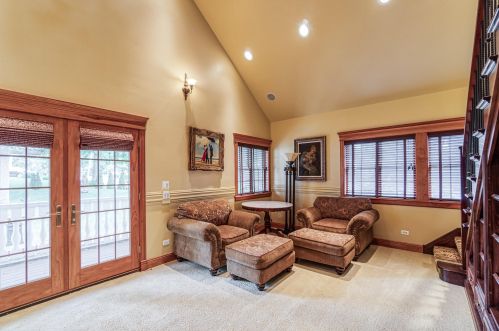 233 Darwin St, Lake Geneva WI  53147-2012 exterior