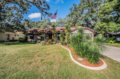 1315 Deltona Blvd, Brooksville, FL 34606-4410