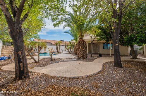 21223 30 Ave, Phoenix AZ 85041-9303 exterior