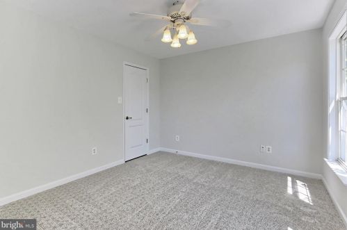 14286 Chalfont Dr, Haymarket VA  20169-2632 exterior