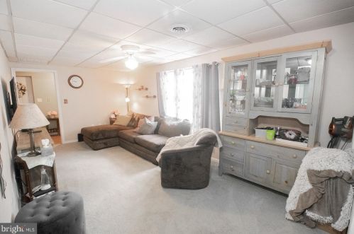 590 Borough Line Rd, Collegeville PA  19426-2804 exterior