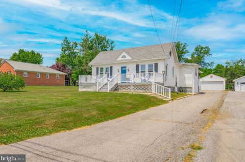 2424 Mill Rd, Boothwyn, PA 19061-2518