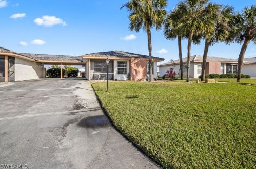 1607 Ridgecrest St, Lehigh Acres FL 33936-5843 exterior