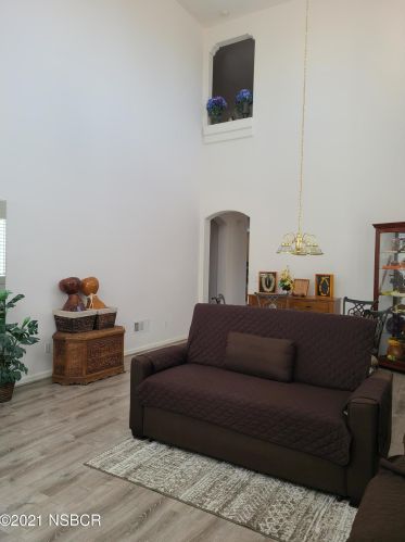 728 Damask Ct, Santa Maria CA 93458-7333 exterior