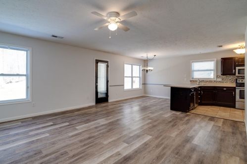 2047 River Birch Dr, Amelia OH  45102-2320 exterior