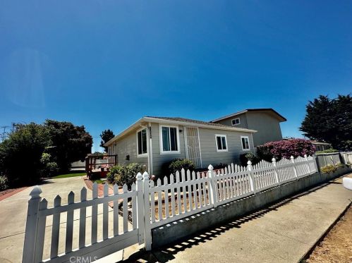 1437 Marquette St, Oceanside, CA 92058-2621