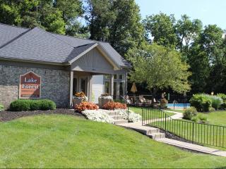 4800 Lake Forest Blvd, Westerville OH  43081-8205 exterior