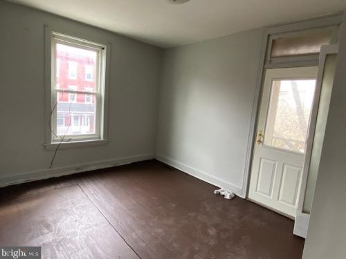 2400 Reel St, Harrisburg PA  17110-1923 exterior